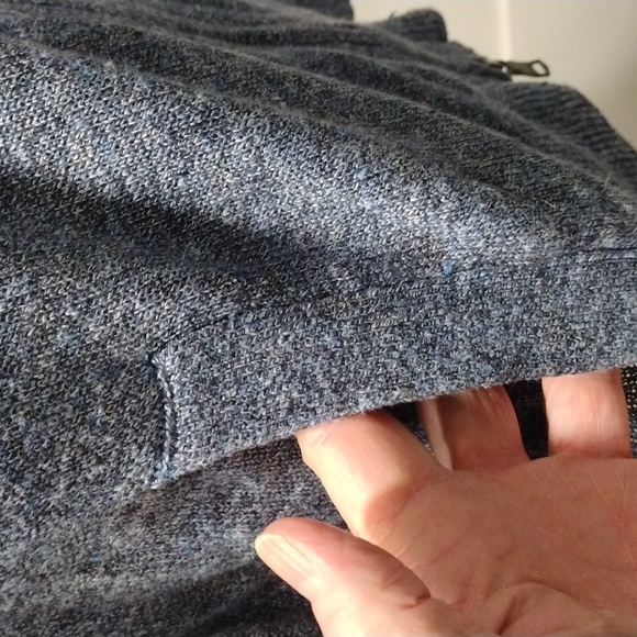 Banana Republic blue and gray Italian linen zip cardigan. Mint condition. XL - Picture 6 of 9